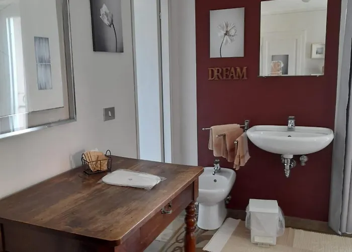 Bed and breakfast Milano 1920 *